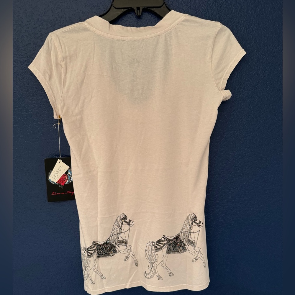 Key Closet Cream Women’s Carousel Horses Swarovski Studded Tee Size Medium - Picture 4 of 12